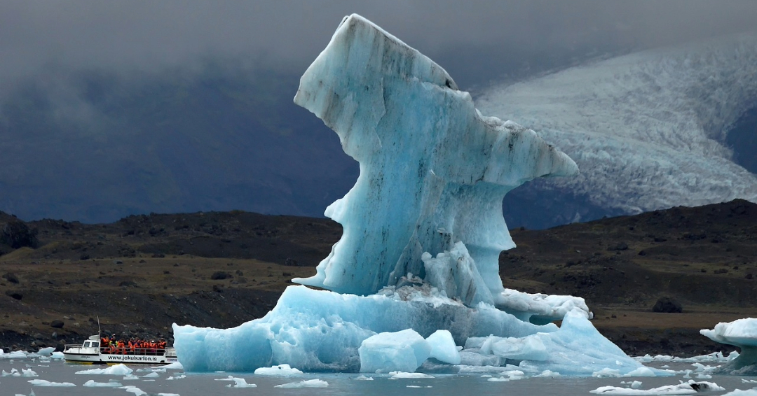 Topirea gheții antarctice: consecința inevitabilă a încălzirii climatice